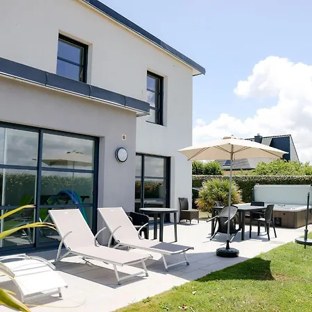 Enora Bretagne Piscine Interieure Partagee Jacuzzi Privatif 100m * Sibiril